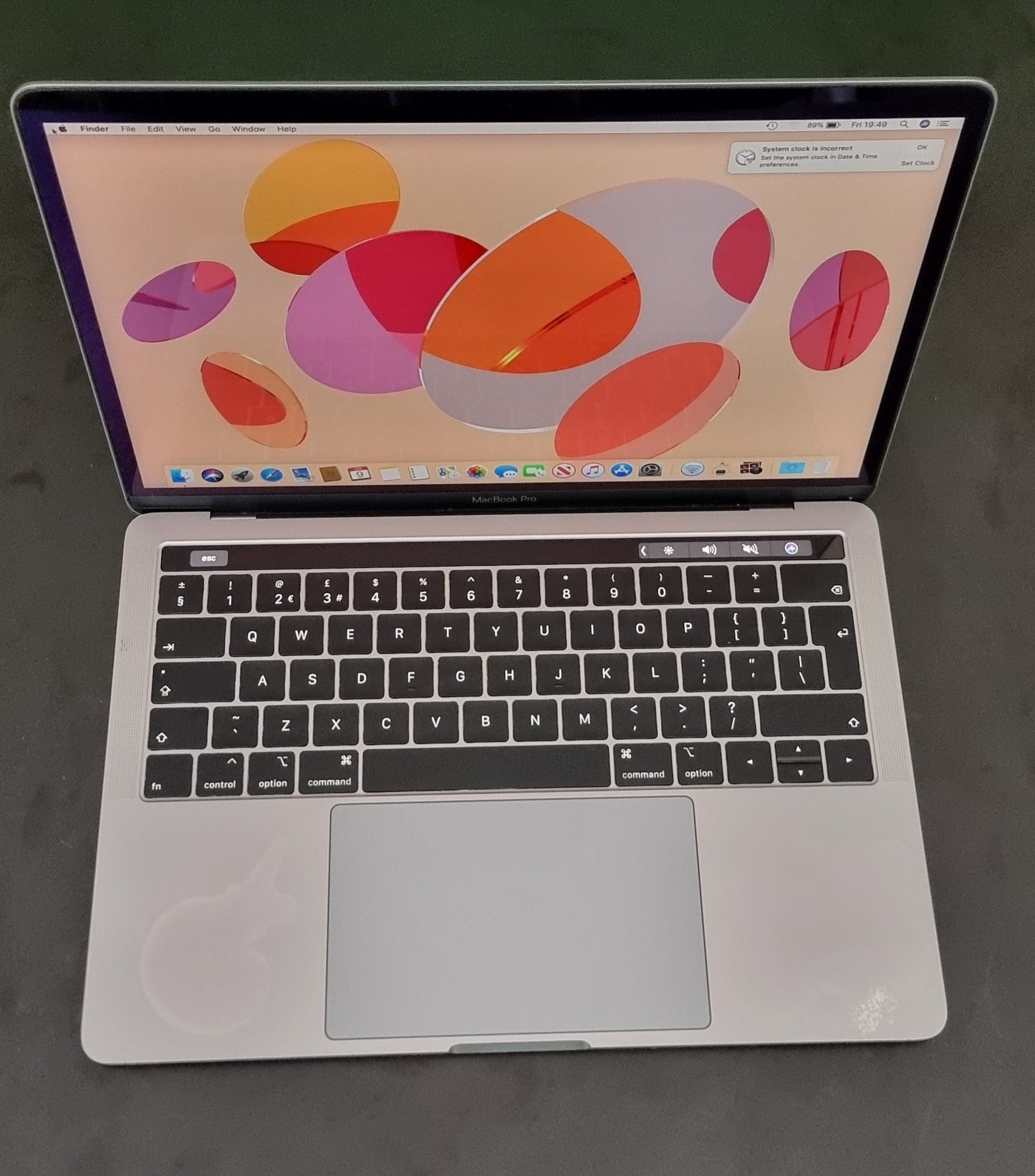 APPLE MACBOOK PRO 13 RETINA TOUCHBAR ID 2.7GHZ i7 16GB RAM 500GB SSD 2018/19