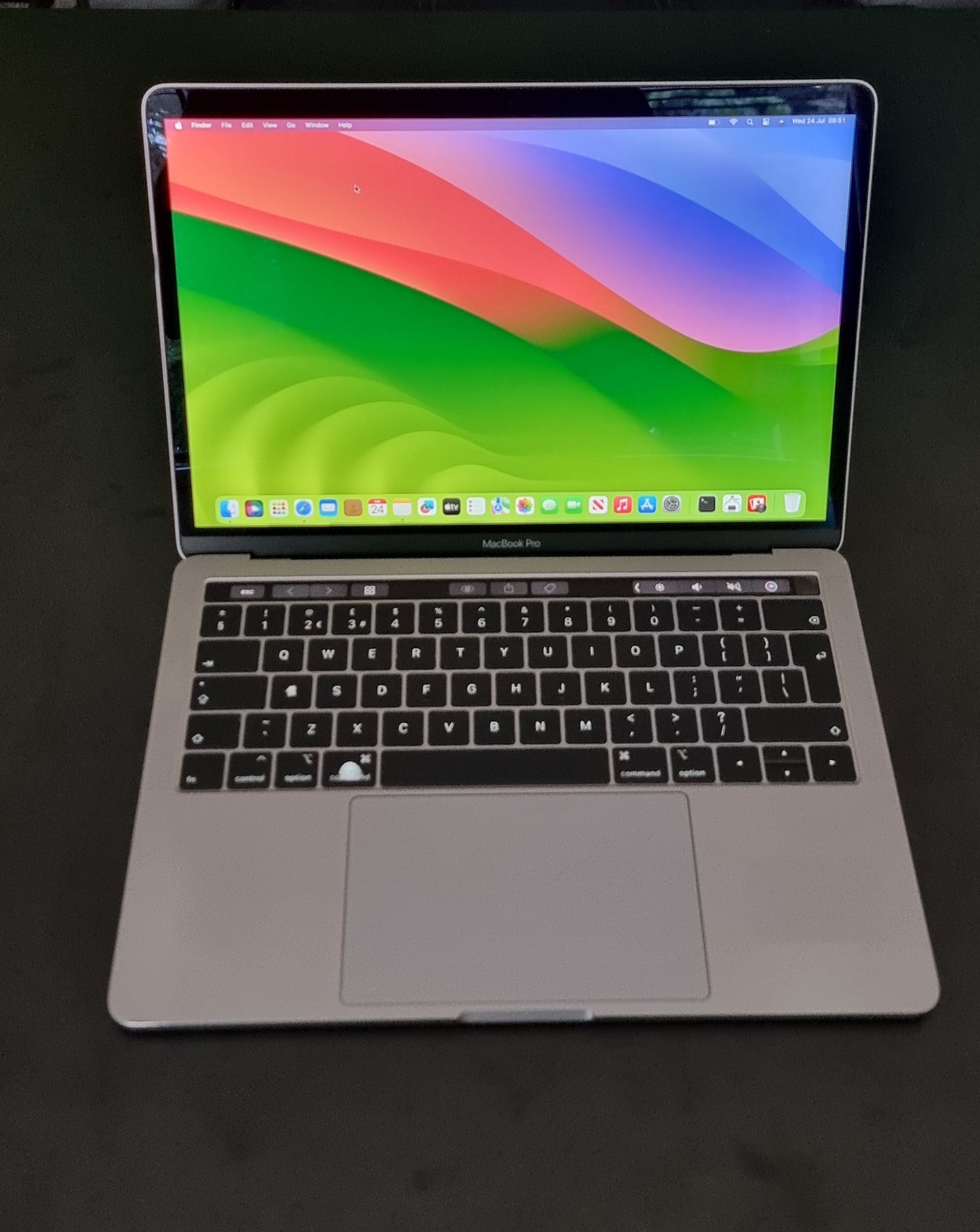 APPLE MACBOOK PRO 13 RETINA TOUCHBAR ID 2.8GHZ i7 16GB RAM 500GB SSD 2019/2020