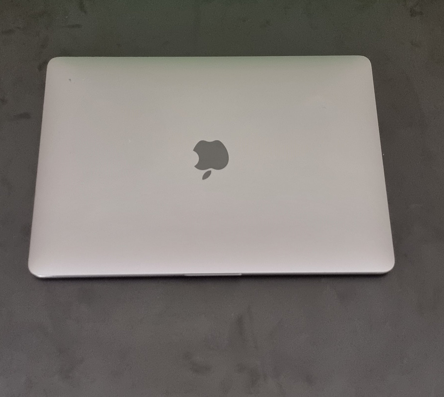 APPLE MACBOOK PRO 13 RETINA TOUCHBAR ID 2.8GHZ i7 16GB RAM 500GB SSD 2019/2020