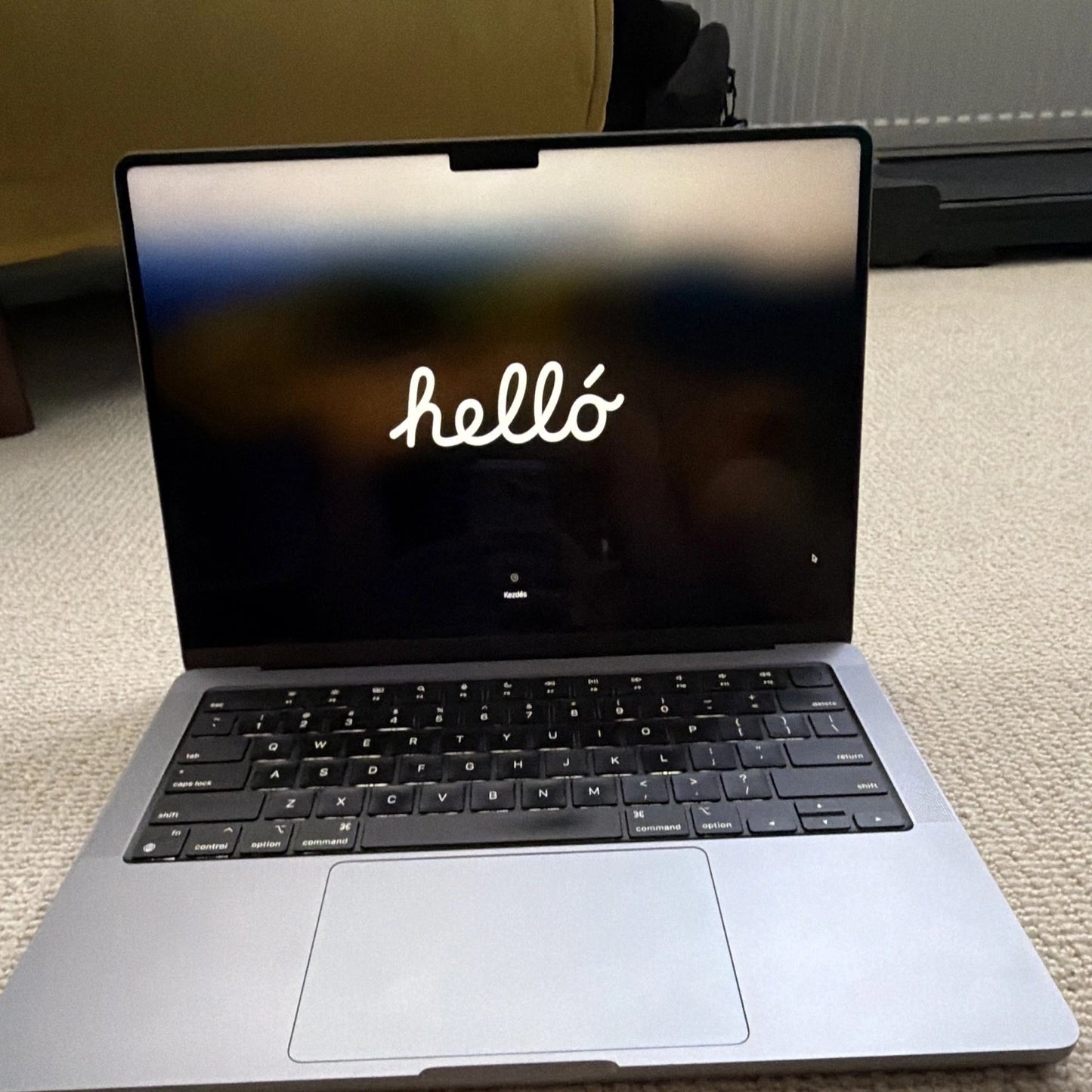 Apple MacBook Pro A2442 14.2" M1 PRO 16GB RAM 512GB SSD 14-Core GPU Grade B